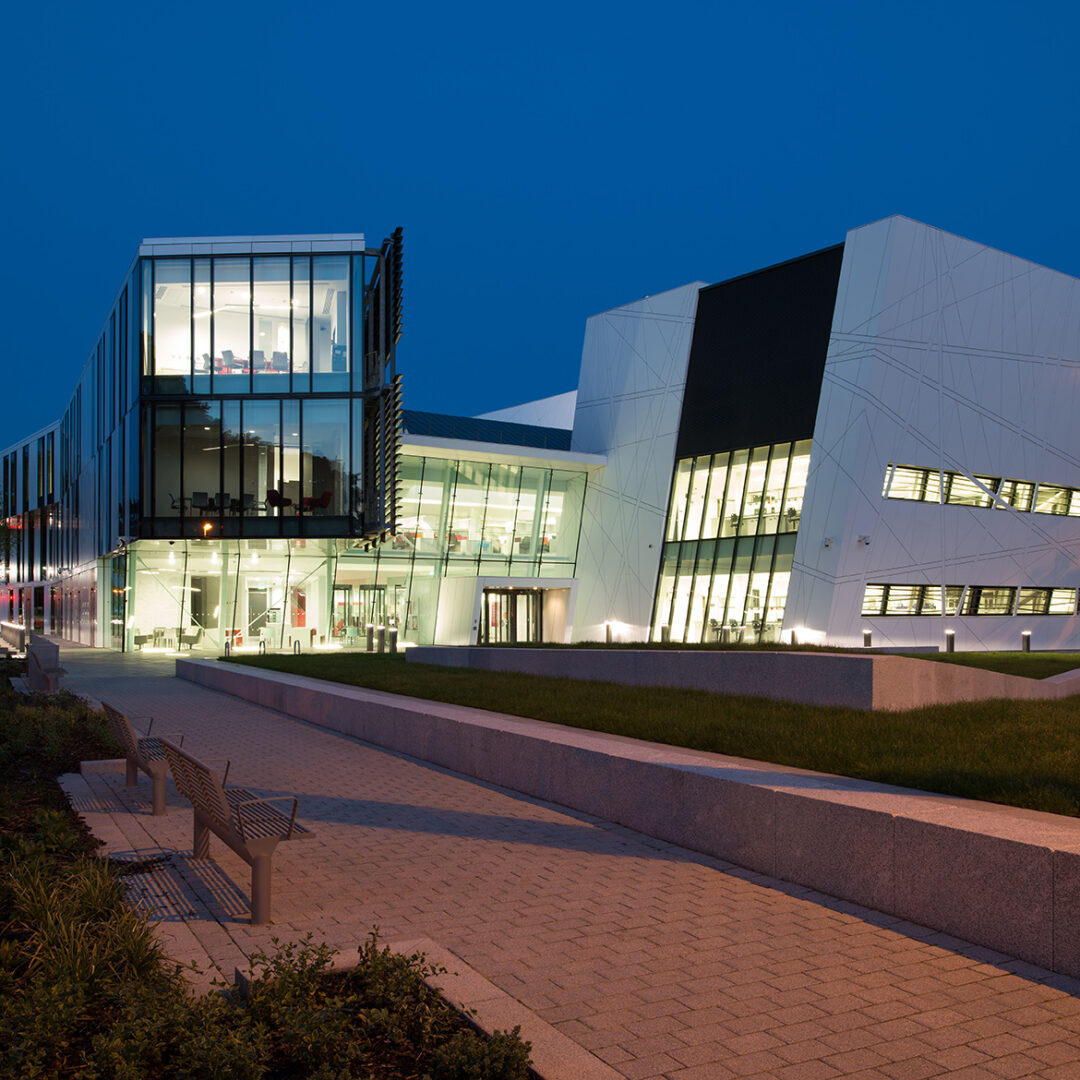 Cancer Research UK Manchester Centre | National Proton Biology Research Hub